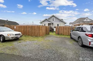 413 2nd St NE, Puyallup, WA 98372 - Photo 20