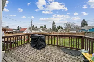 413 2nd St NE, Puyallup, WA 98372 - Photo 18