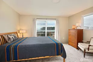 8201 Olympic View Ln, Clinton, WA 98236 - Photo 20