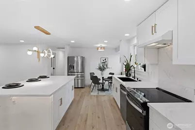 8817 S Alaska, Tacoma, WA 98444 - Photo 6