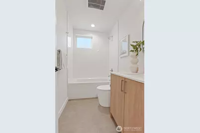 9020 13th Avenue NW #A, Seattle, WA 98117 - Photo 32