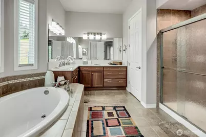 23958 NE 127th Street, Redmond, WA 98053 - Photo 24