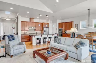 23958 NE 127th St, Redmond, WA 98053 - Photo 20