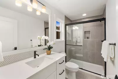 4123 220th Place SE, Bothell, WA 98021 - Photo 16