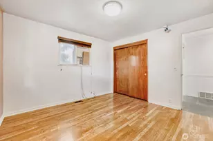 17028 Larch Way, Lynnwood, WA 98037 - Photo 12