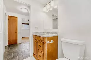 17028 Larch Way, Lynnwood, WA 98037 - Photo 14