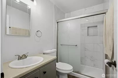 10457 Des Moines Memorial Drive S #307, Seattle, WA 98168 - Photo 36