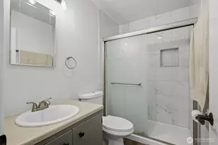 10457 Des Moines Memorial Dr S, Seattle, WA 98168 - Photo 36