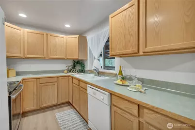 10410 206th Avenue E, Bonney Lake, WA 98391 - Photo 12