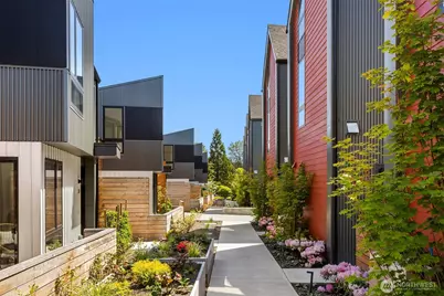 228 Canopy Path NW, Bainbridge Island, WA 98110 - Photo 4