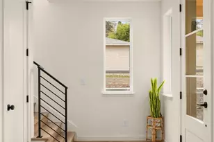 1864 1st St, Kirkland, WA 98033 - Photo 16