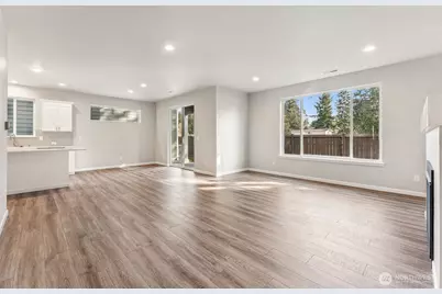 12038 126th Avenue Ct E #13, Puyallup, WA 98374 - Photo 4