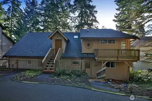 1015 Honeymoon Lake Dr, Greenbank, WA 98253 - Photo 2