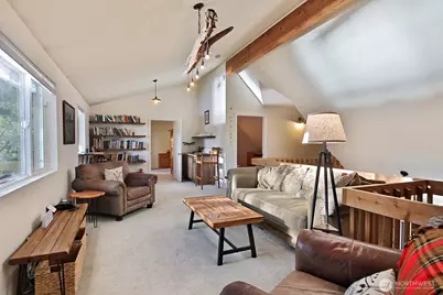 1015 Honeymoon Lake Drive, Greenbank, WA 98253 - Photo 14