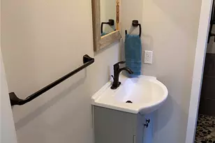 210 S 173rd Pl, Burien, WA 98148 - Photo 10