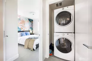 2220 Franklin Ave E, Seattle, WA 98102 - Photo 28