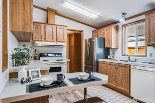 27479 150th Ave SE, Kent, WA 98042 - Photo 8