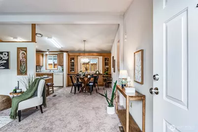 27479 150th Avenue SE #104, Kent, WA 98042 - Photo 2