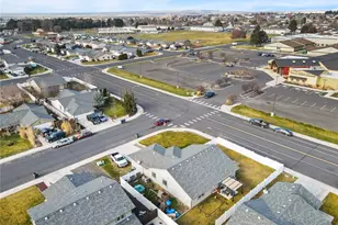 925 S 11th Ave, Othello, WA 99344 - Photo 8