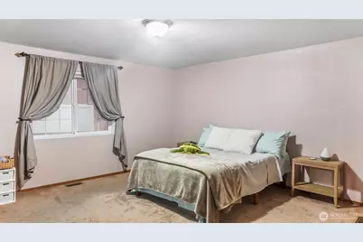 925 S 11th Avenue, Othello, WA 99344 - Photo 6