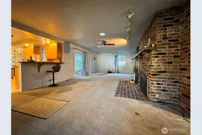 13801 Dana Lane E, Puyallup, WA 98373 - Photo 6