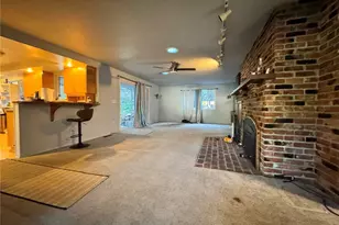 13801 Dana Ln E, Puyallup, WA 98373 - Photo 6