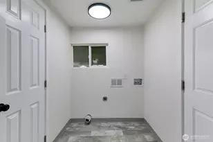 310 Cypress St, Longview, WA 98632 - Photo 12