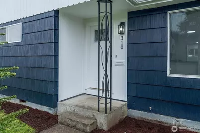 310 Cypress Street, Longview, WA 98632 - Photo 2