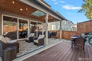 22752 SE 265th Pl, Maple Valley, WA 98038 - Photo 32