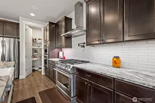 22752 SE 265th Pl, Maple Valley, WA 98038 - Photo 8