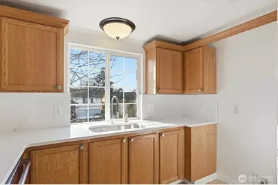 139 E 92nd Street, Tacoma, WA 98445 - Photo 10