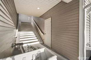 18638 NE 55th Way, Redmond, WA 98052 - Photo 4