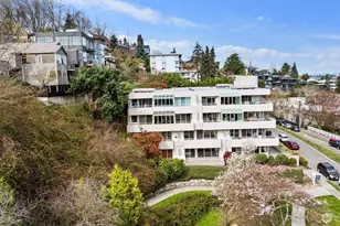 1231 5th Ave N, Seattle, WA 98109 - Photo 38