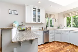 2726 Pioneer Way E, Tacoma, WA 98404 - Photo 14