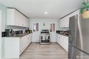 2726 Pioneer Way E, Tacoma, WA 98404 - Photo 30