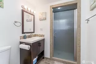 2726 Pioneer Way E, Tacoma, WA 98404 - Photo 32