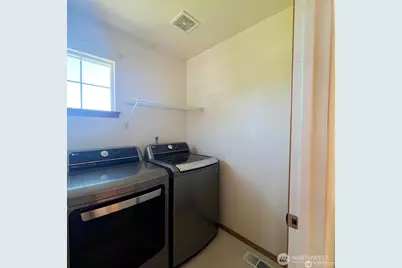 132 SE 170th Place SE, Bothell, WA 98012 - Photo 16