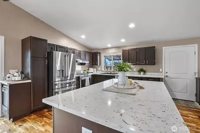 6811 54th Place NE, Marysville, WA 98270 - Photo 18