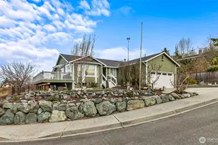 6811 54th Pl NE, Marysville, WA 98270 - Photo 1