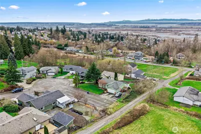 6811 54th Place NE, Marysville, WA 98270 - Photo 40