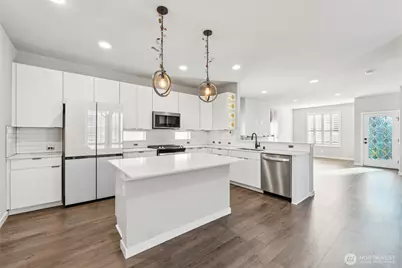 22505 70th Place W, Mountlake Terrace, WA 98043 - Photo 12