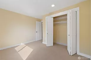 413 213th Pl SE, Sammamish, WA 98074 - Photo 16