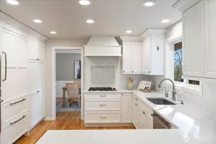 6177 92nd Ave SE, Mercer Island, WA 98040 - Photo 8