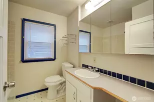 7722 22nd Ave NE, Seattle, WA 98115 - Photo 20