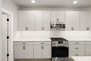 13914 178th St Ct E, Puyallup, WA 98374 - Photo 6