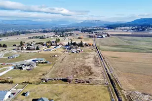 1030 Pease Rd, Cle Elum, WA 98922 - Photo 2