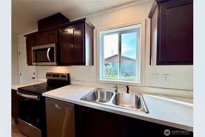 299 Octopus Avenue NE, Ocean Shores, WA 98569 - Photo 10