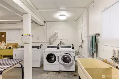 220 W Olympic Place #104, Seattle, WA 98119 - Photo 30