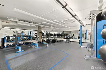 81 Clay Street #428, Seattle, WA 98121 - Photo 18