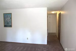 313 & 315 146th Pl NE, Bellevue, WA 98007 - Photo 14